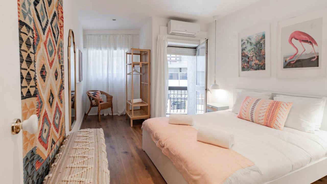 Happy Corner In The Heart Of Porto By Lovelystay Luaran gambar